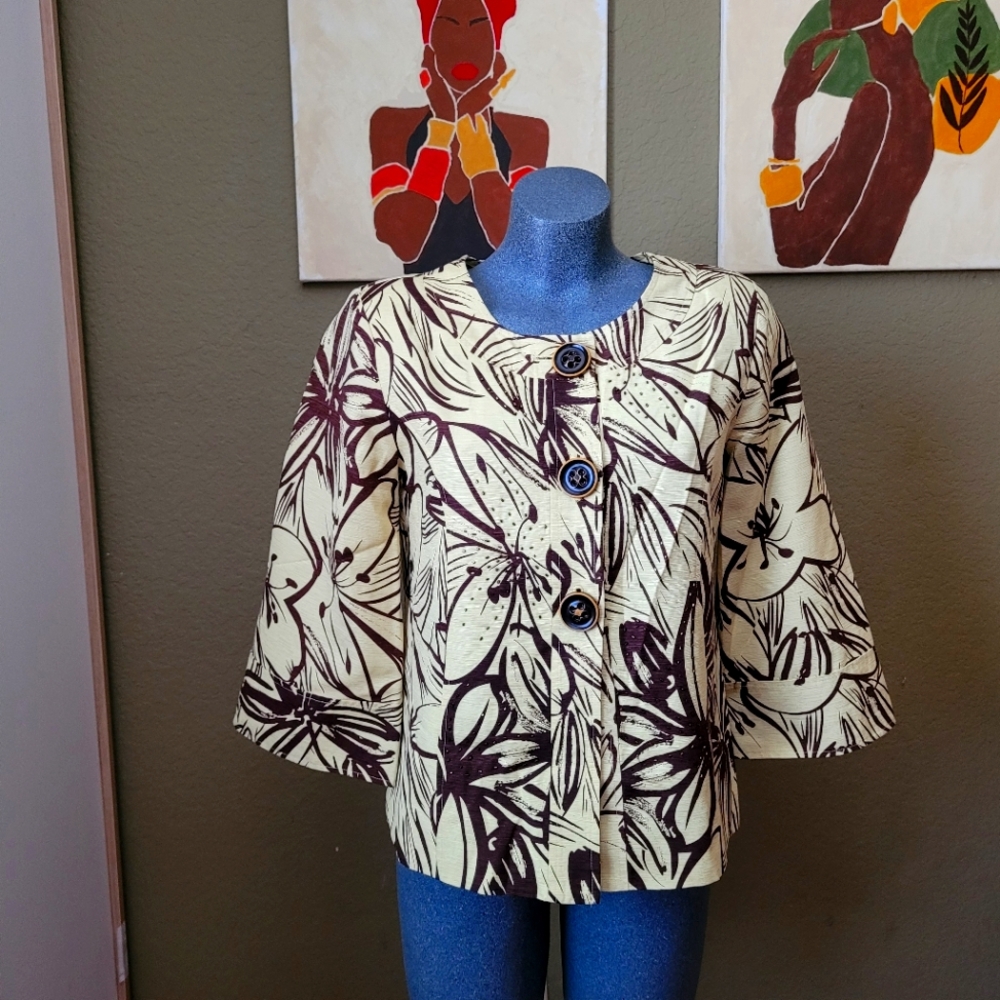 Yellow and Brown Boxy Jacket with 3/4 Sleeves and Bib Collar Size Medium